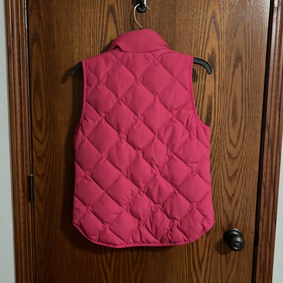 J CREW QUILTED VEST - PINK - Picture 2 of 3